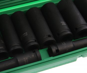 3 399 р. Набор головок торцевых 12 6-ти гранных 10-24мм глубоких ударных 11 предметов ROCKFORCE ROCKFORCE rf-4117-5mpb  с доставкой в г. Кемерово. Увеличить фотографию 2