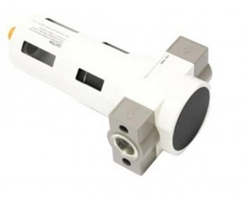 2 899 р. Фильтр 3/8 (2000 л/мин.,16Bar,60град.,5мк) для пневмосистемы Profi ROCKFORCE ROCKFORCE rf-703438 ROCKFORCE rf-703438  с доставкой в г. Кемерово. Увеличить фотографию 1