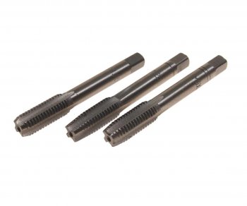 379 р. Метчик М09x1.25мм комплект 3шт. в пластиковом футляре ROCKFORCE ROCKFORCE rf-tap09125  с доставкой в г. Кемерово. Увеличить фотографию 1