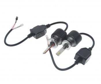2 799 р. Лампа светодиодная 12V H1 P14.5s 5000Lm (2шт.) Type R RECARVER RECARVER rtrled50h1-2  с доставкой в г. Кемерово. Увеличить фотографию 1