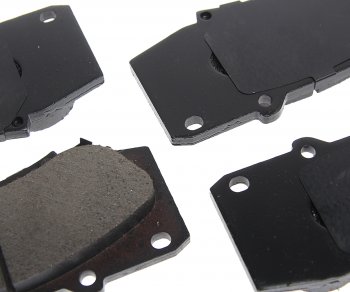 2 199 р. Колодки тормозные передние (4шт.) SANGSIN Toyota Hilux AN20,AN30  2-ой рестайлинг (2011-2016)  с доставкой в г. Кемерово. Увеличить фотографию 2