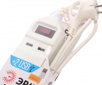 999 р. Фильтр сетевой 1.5м 10А 2200Вт 5 гнезд + 2 USB с заземлением белый ЭРА ЭРА usf-5es-1.5m-usb-w  с доставкой в г. Кемерово. Увеличить фотографию 2