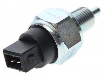 258 р. Выключатель МТЗ стоп-сигнала (кнопка,штекер) AVTOELECTRICA AVTOELECTRICA вк12-21 ае  с доставкой в г. Кемерово. Увеличить фотографию 2