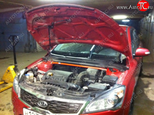 4 199 р. Растяжка передних стоек Kia Ceed I (2007-2012), Hyundai i30 I (2007-2011) ТехноМастер ТехноМастер 2904.5800.04  с доставкой в г. Кемерово