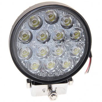 1 399 р. Фара рабочего света круглая 116х116x70мм 42Вт (14 LED) рассеянный свет (Flood) 12-24V MEGAPOWER MEGAPOWER 370-30-009  с доставкой в г. Кемерово. Увеличить фотографию 1