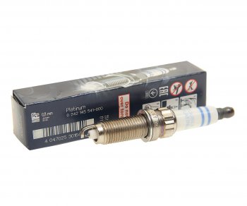 1 349 р. Свеча зажигания BMW 5 (F07 GT,F10),6 (F06),7 (F01),X5 (F15) (4.04.4) (дв.N63) BOSCH BOSCH 0242145541  с доставкой в г. Кемерово. Увеличить фотографию 1