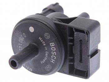 2 899 р. Клапан OPEL Astra J,Corsa D (06-) вентиляции бака топливного BOSCH BOSCH 0280142486  с доставкой в г. Кемерово. Увеличить фотографию 1