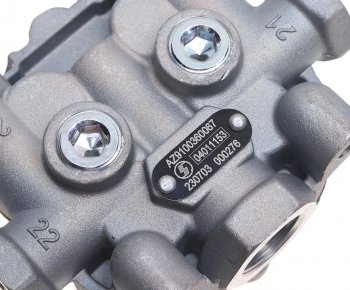 1 349 р. Клапан SHACMAN SHAANXI защитный 4-х контурный OE SHACMAN az9100360067  с доставкой в г. Кемерово. Увеличить фотографию 5