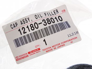 1 039 р. Крышка горловины масляной TOYOTA Rav 4 (05-) OE TOYOTA 12180-38010  с доставкой в г. Кемерово. Увеличить фотографию 3