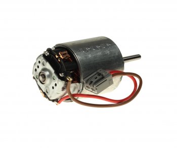 7 599 р. Мотор отопителя VOLVO S60 салона BOSCH BOSCH 0130101511 BOSCH 0130101511  с доставкой в г. Кемерово. Увеличить фотографию 2