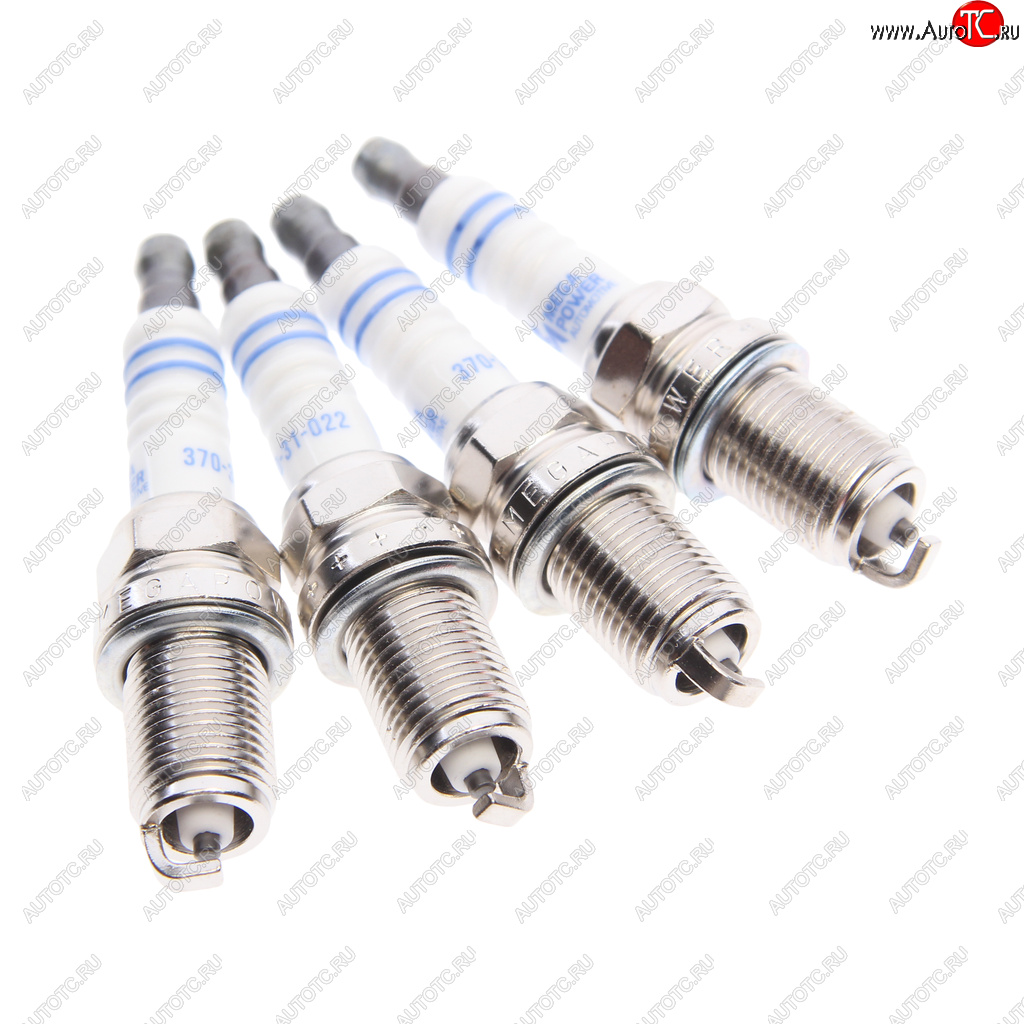 569 р. Свеча зажигания DAEWOO Matiz (98-)(0.81.0) RENAULT Clio,Megane HONDA KAWASAKI (4шт.) MEGAPOWER MEGAPOWER 370-31-086  с доставкой в г. Кемерово