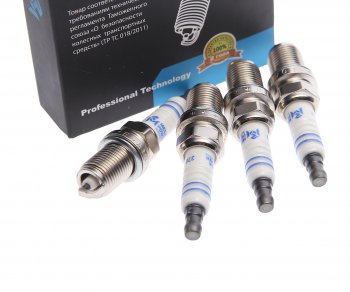 449 р. Свеча зажигания KIA Rio 2,Carens 2 (1.6),Spectra (16V) (4шт.) MEGAPOWER MEGAPOWER 370-31-095  с доставкой в г. Кемерово. Увеличить фотографию 3
