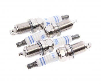 569 р. Свеча зажигания OPEL Astra H (2.0 T) BMW 7 (87-94) (M70) (4шт.) MEGAPOWER MEGAPOWER 370-31-125  с доставкой в г. Кемерово. Увеличить фотографию 1
