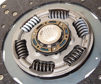 26 799 р. Диск сцепления HYUNDAI HD120 (17-) дв.D6GA (T85S6) (395мм) ведомый VALEO PHC VALEO PHC hd-168  с доставкой в г. Кемерово. Увеличить фотографию 3