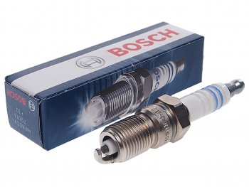 290 р. Свеча зажигания MAZDA BOSCH BOSCH 0242229737  с доставкой в г. Кемерово. Увеличить фотографию 1