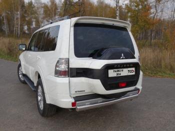 Защита заднего бампера (центральная) d 75*42 мм ТСС Тюнинг Mitsubishi Pajero  4 V90 (2014-2020) 2-ой рестайлинг (нержавейка)