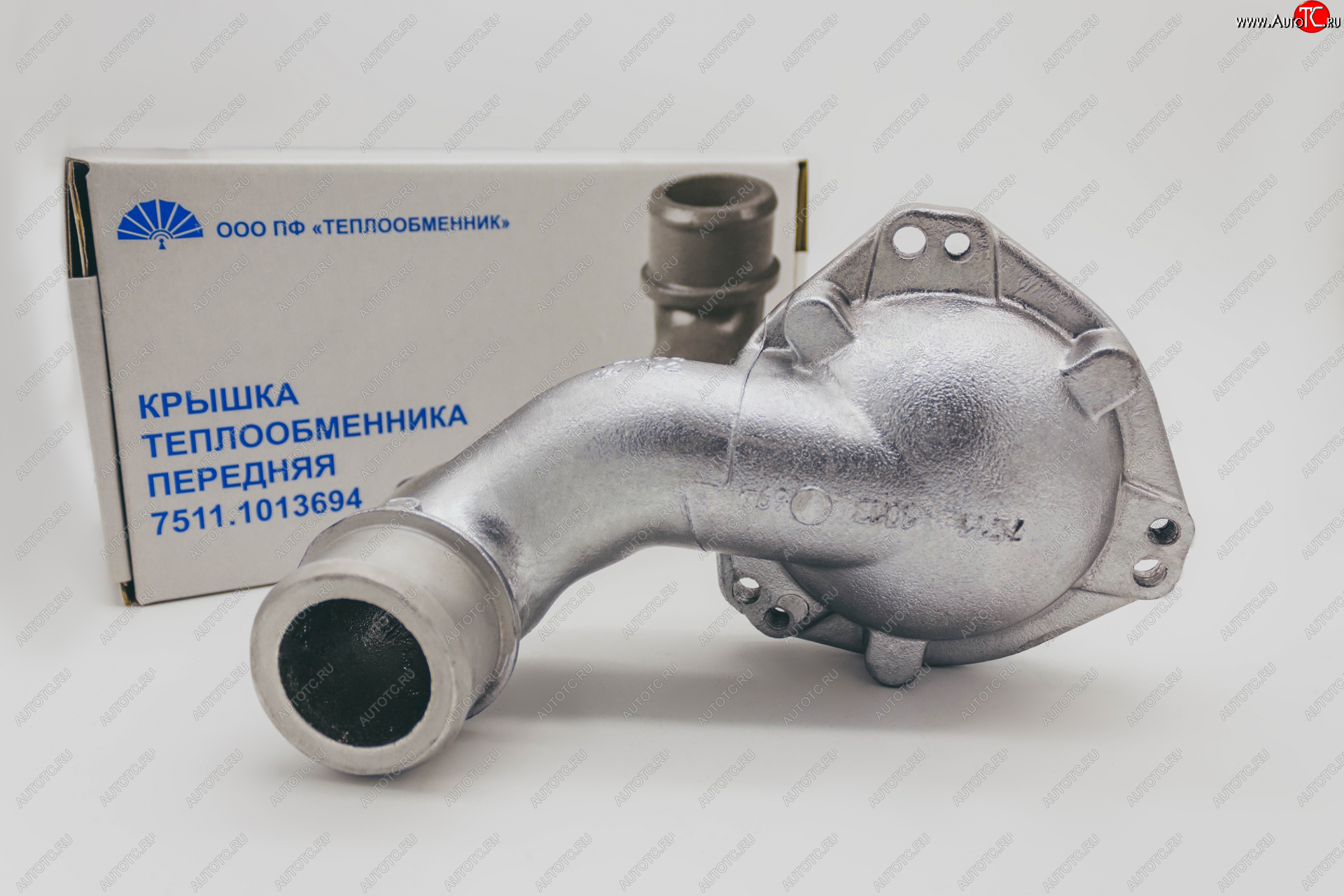 6 749 р. ТЕПЛООБМЕННИК Крышка передняя алюминиевая на 7601 и 7511 для двигателя ЯМЗ 7511-1013694 АЛ 75.11-1013694 АЛ МАЗ 4370 Зубренок (1999-2015)  с доставкой в г. Кемерово