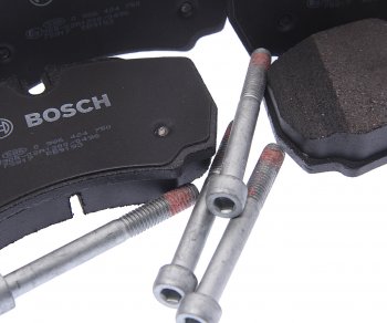 2 169 р. Колодки тормозные задние (4шт.) BOSCH Ford Transit цельнометаллический фургон (2006-2014)  с доставкой в г. Кемерово. Увеличить фотографию 2