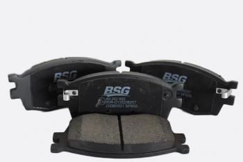 1 069 р. Колодки тормозные HYUNDAI Accent,i20 KIA Rio 3 (05-) передние (4шт.) BSG BSG bsg40200014  с доставкой в г. Кемерово. Увеличить фотографию 1
