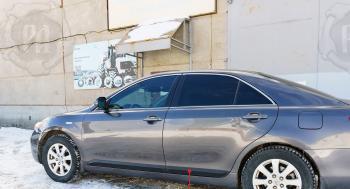 Молдинг двери передний правый Русская Артель Toyota Camry XV40 дорестайлинг (2006-2008) (шагрень)
