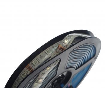 659 р. Лента светодиодная гибкая 14.4W 5м IP65 12V RGB ЭРА ЭРА ls5050 -14,4-60-12-rgb-ip65  с доставкой в г. Кемерово. Увеличить фотографию 2