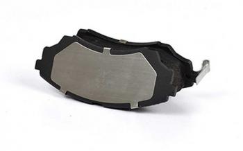 1 699 р. Колодки тормозные FORD Ranger (99-) MAZDA B2500 (99-) передние (4шт.) BSG BSG bsg30200033  с доставкой в г. Кемерово. Увеличить фотографию 1