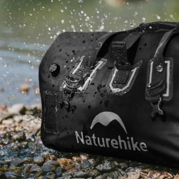5 719 р. Гермосумка Naturehike 40 л ПВХ (черная)  cnk2450xb015-40b  с доставкой в г. Кемерово. Увеличить фотографию 9