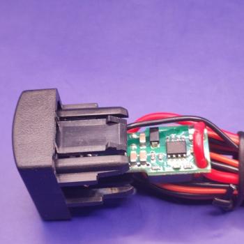 969 р. USB зарядное устройство Granta Kalina2 Datsun Priora подходит для Apple,Samsung АПЭЛ 2039546130092  с доставкой в г. Кемерово. Увеличить фотографию 4