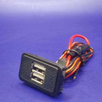 969 р. USB автомобильное зарядное устройство ВАЗ 2106,2107 АПЭЛ 2039548618338  с доставкой в г. Кемерово. Увеличить фотографию 5