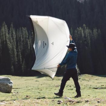 23 449 р. Палатка Naturehike Cloud Up tents UL Si 2-местная, алюминиевый каркас, серая  cnk2450ws017-g2  с доставкой в г. Кемерово. Увеличить фотографию 5
