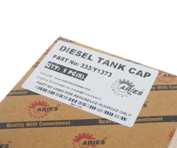 799 р. Крышка бака топливного JCB 3CX,4CX (замок,2 ключа) ARIES ARIES 333y1373  с доставкой в г. Кемерово. Увеличить фотографию 3