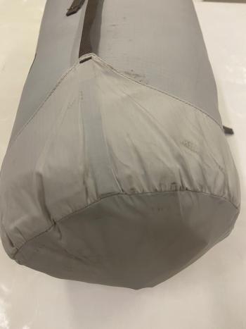 5 459 р. Мешок спальный Naturehike Ultralight CWZ400 M, 210х85 см, (правый) (ТК: +7C), черный (уценка)  nh19w400-z-blm_u  с доставкой в г. Кемерово. Увеличить фотографию 2