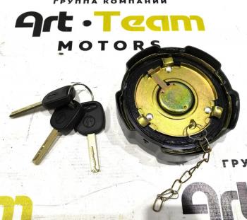 1 879 р. Крышка топливного бака SHACMAN ОРИГИНАЛ SHACMAN dz9118955002397189550020  с доставкой в г. Кемерово. Увеличить фотографию 2