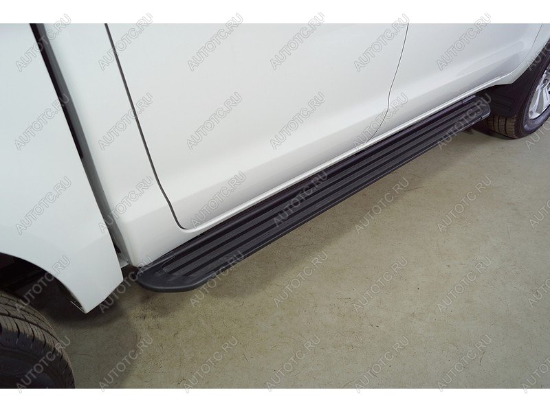 21 999 р. Пороги алюминиевые Slim Line ТСС Тюнинг  Sollers ST6 (2023-2025) пикап (Black)  с доставкой в г. Кемерово