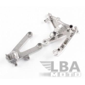 6 949 р. Подножки передние с кронштейнами для мотоцикла Honda CBR600RR 07-19  пм-00001163  с доставкой в г. Кемерово. Увеличить фотографию 2