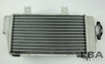 12 999 р. Радиатор для Suzuki RM-Z450 правый  пм-00003656  с доставкой в г. Кемерово. Увеличить фотографию 1