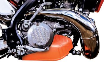 9 249 р. Защита двигателя пластиковая R-Tech KTM SX-F450 16-18, EXC-F450500 17-20 (R-PMKTMAR4518) оранжевая  r-pmktmar4518  с доставкой в г. Кемерово. Увеличить фотографию 4