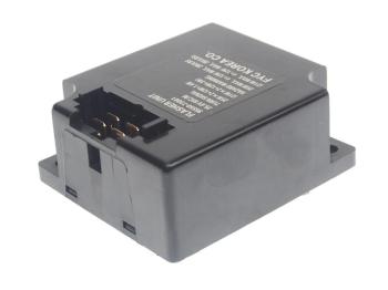 1 269 р. Реле поворота HYUNDAI HD120 (95550-73001) FYC FYC 95550-88003 FYC 95550-88003  с доставкой в г. Кемерово. Увеличить фотографию 1