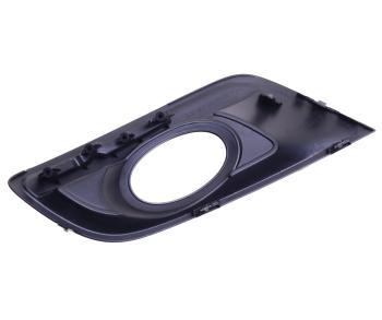 1 199 р. Рамка фары ПТФ левой MAZDA 3 2006- (BK) OE MAZDA MAZDA bs3e-50-c21a MAZDA bs3e-50-c21a  с доставкой в г. Кемерово. Увеличить фотографию 2