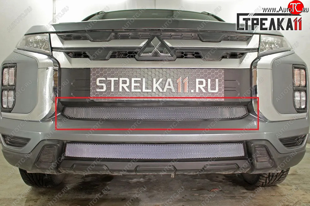 2 569 р. Защитная сетка в бампер (центр, ячейка 3х7 мм) Alfeco Стандарт  Mitsubishi ASX (2019-2025) 3-ий рестайлинг (Хром)  с доставкой в г. Кемерово