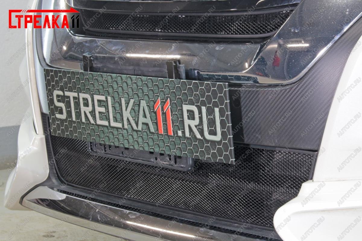 2 799 р. Защита радиатора (верх) Стрелка11 Стандарт Nissan Serena C27 минивэн дорестайлинг (2016-2019) (черная)  с доставкой в г. Кемерово