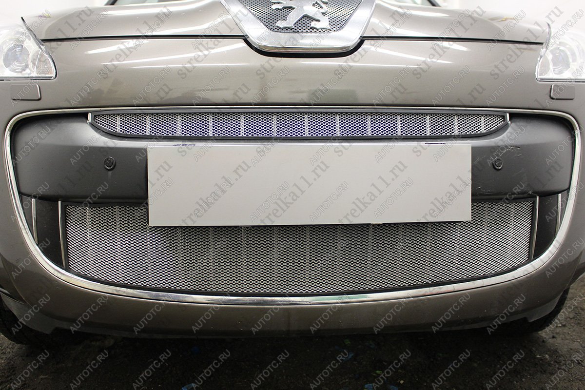 3 299 р. Защита радиатора (низ) Стрелка11 Стандарт  Peugeot 4007 (2007-2012) (хром)  с доставкой в г. Кемерово