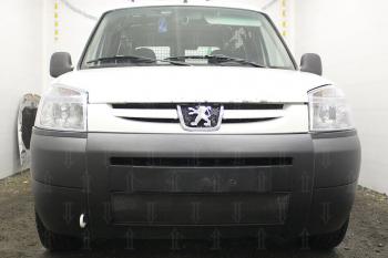 3 079 р. Защита радиатора (низ) Стрелка11 Стандарт Peugeot Partner B9 дорестайлинг (2008-2012) (черная)  с доставкой в г. Кемерово. Увеличить фотографию 2