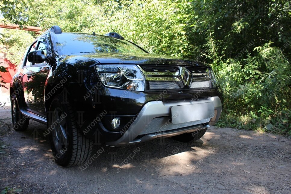 2 879 р. Защита радиатора (верх) Стрелка11 Стандарт  Renault Duster  HS (2015-2021) рестайлинг (хром)  с доставкой в г. Кемерово