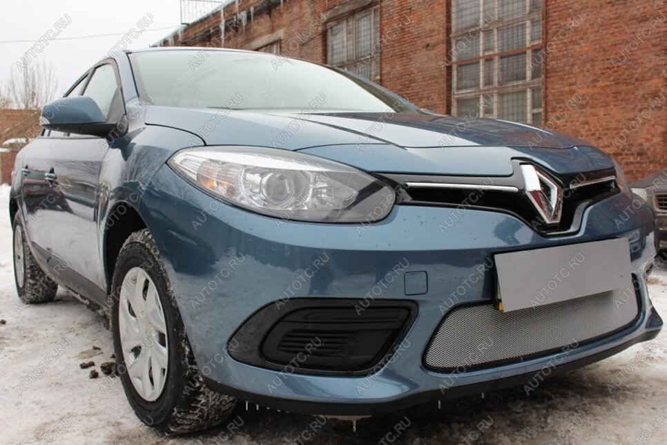 2 799 р. Защита радиатора (верх) Стрелка11 Стандарт  Renault Fluence (2012-2016) рестайлинг (хром)  с доставкой в г. Кемерово