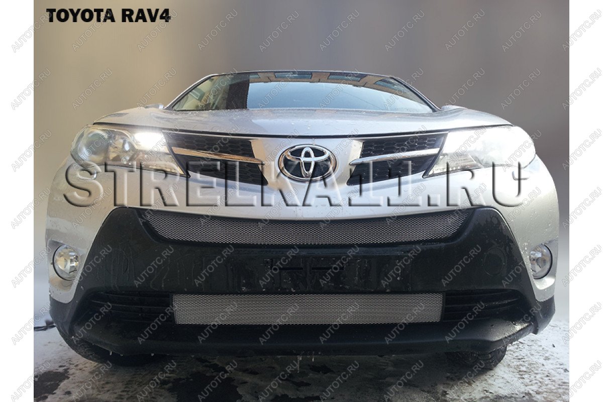 3 079 р. Защита радиатора (верх) Стрелка11 Стандарт  Toyota RAV4  XA40 (2012-2015) 5 дв. дорестайлинг (хром)  с доставкой в г. Кемерово