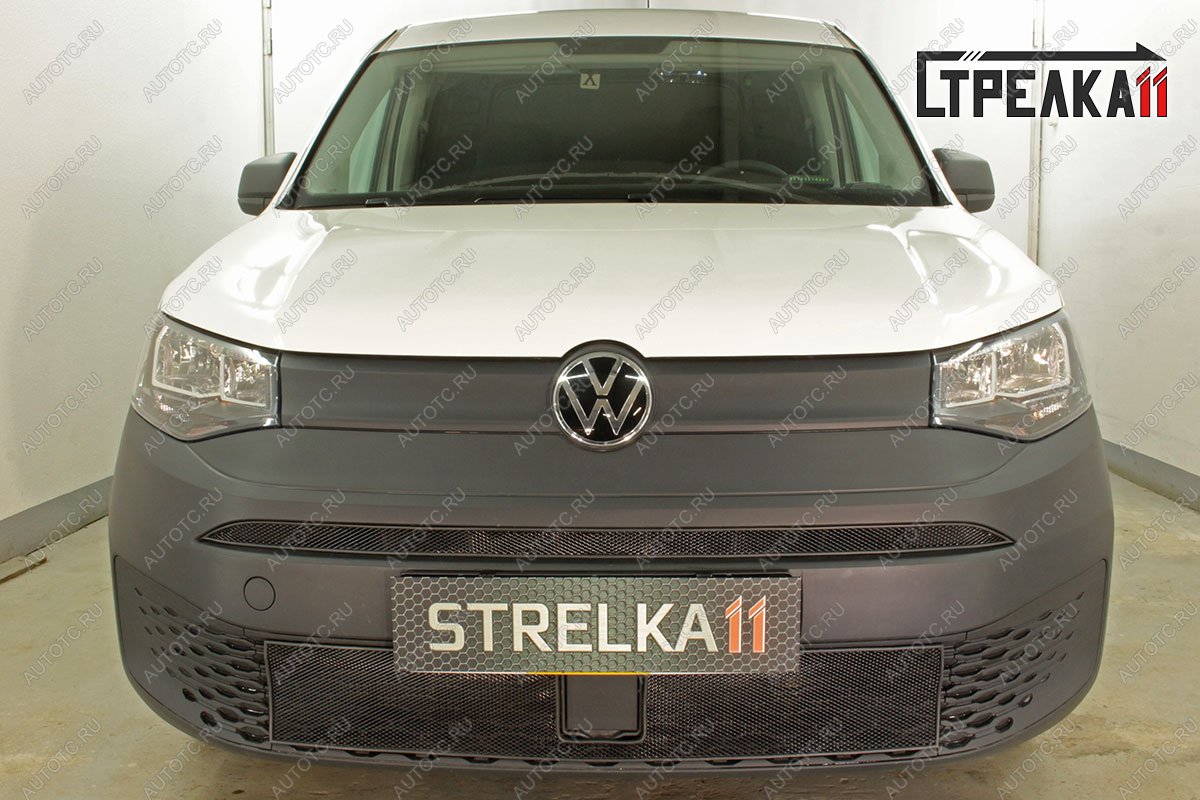 3 399 р. Защита радиатора (низ) Стрелка11 Стандарт Volkswagen Caddy (2020-2025) (черная)  с доставкой в г. Кемерово