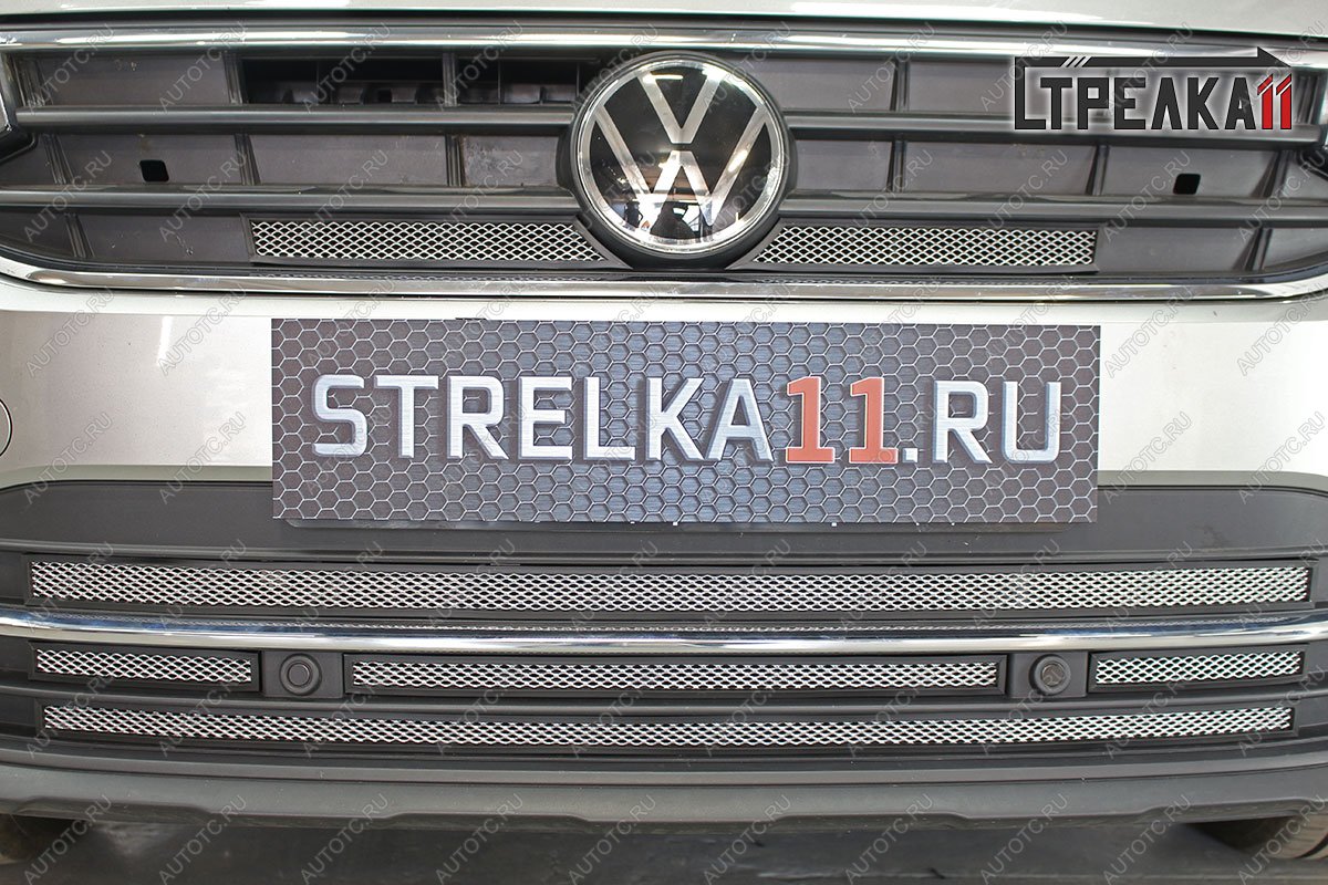3 069 р. Защита радиатора (верх) Стрелка11 Стандарт  Volkswagen Tiguan  Mk2 (2020-2022) рестайлинг (хром)  с доставкой в г. Кемерово