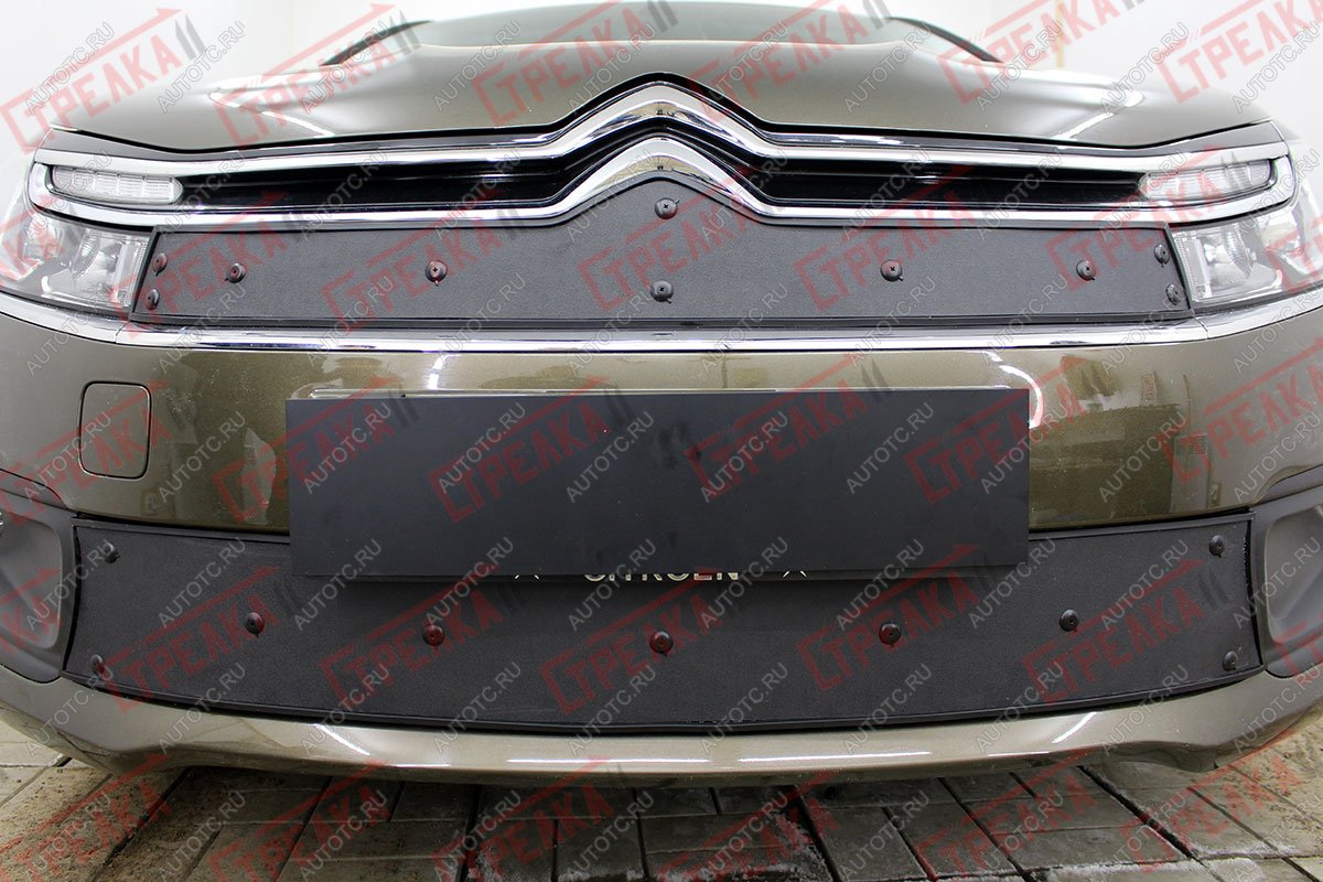 759 р. Зимняя заглушка решетки радиатора (с парктроником) Стрелка11 CITROEN C4 B7 хэтчбэк 5 дв. (2011-2018) (черная)  с доставкой в г. Кемерово