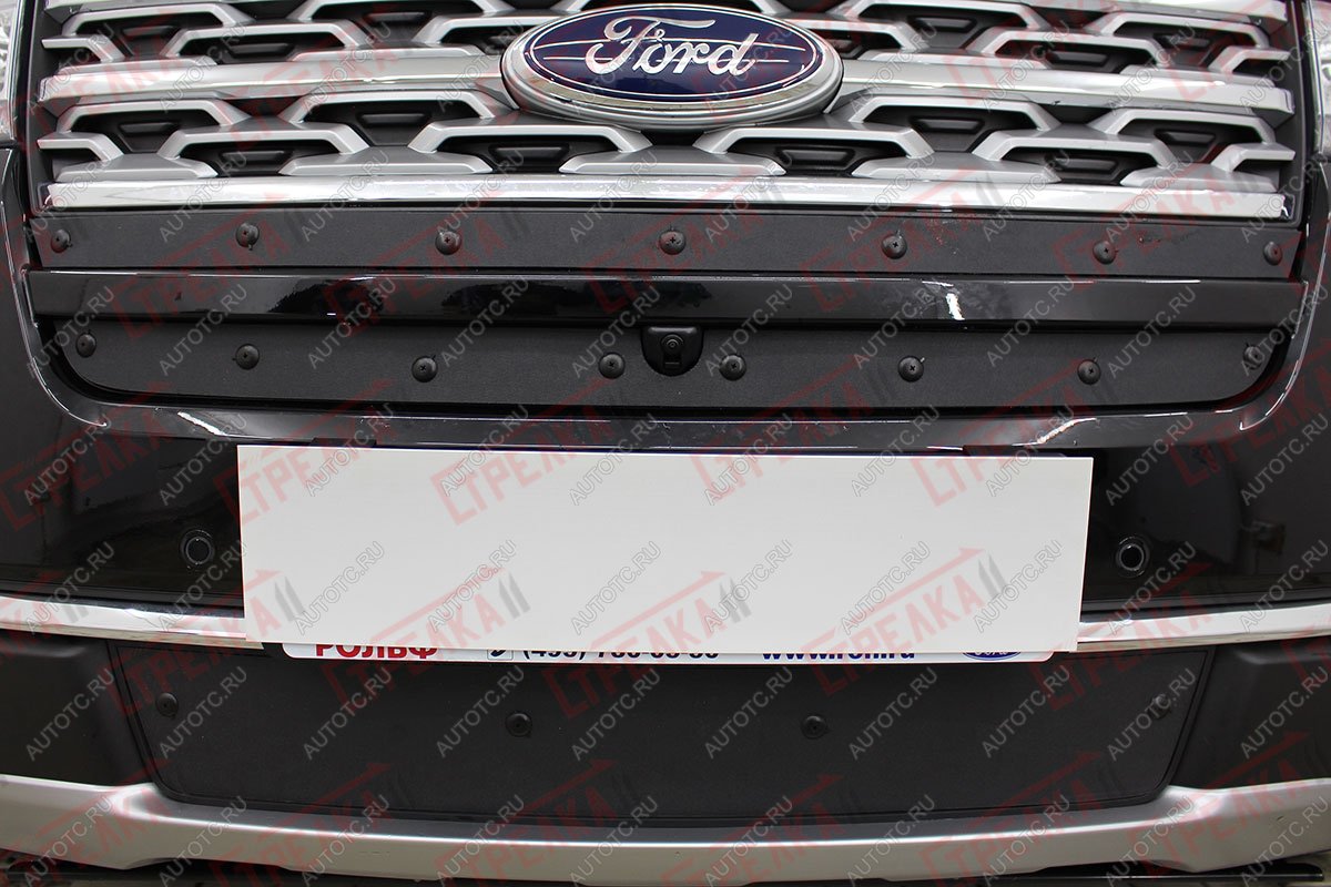 1 099 р. Зимняя заглушка решетки радиатора (верх 2 части) Стрелка11 Ford Explorer U502 2-ой рестайлинг, 5 дв. (2017-2019) (черная)  с доставкой в г. Кемерово